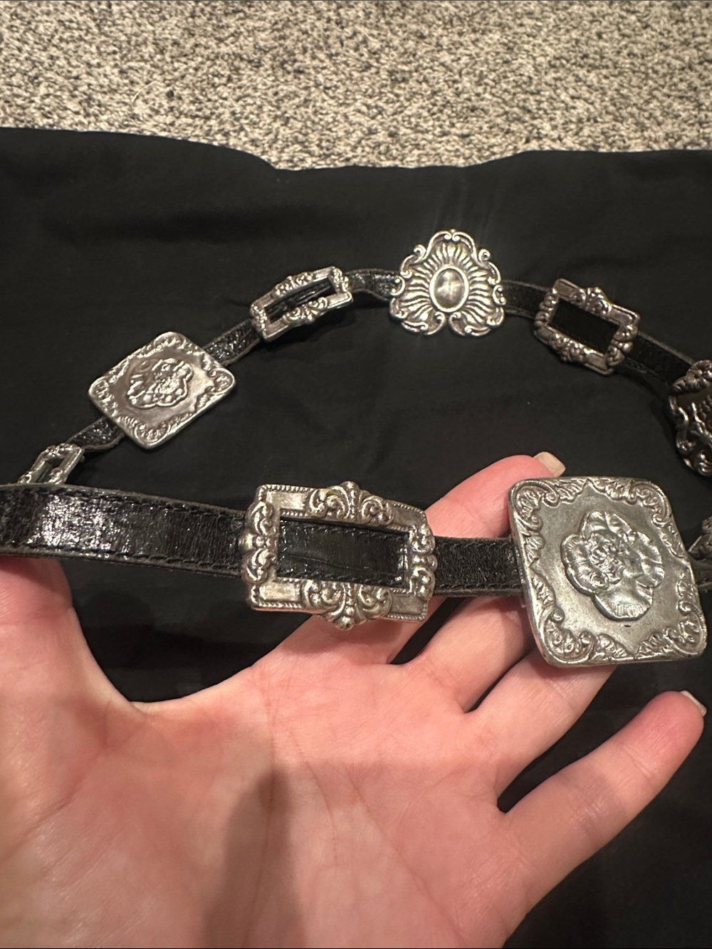 ๐๐บ๐ธ1993 Vintage Brighton Silver Western Concho Link Belt - Picture 4 of 11